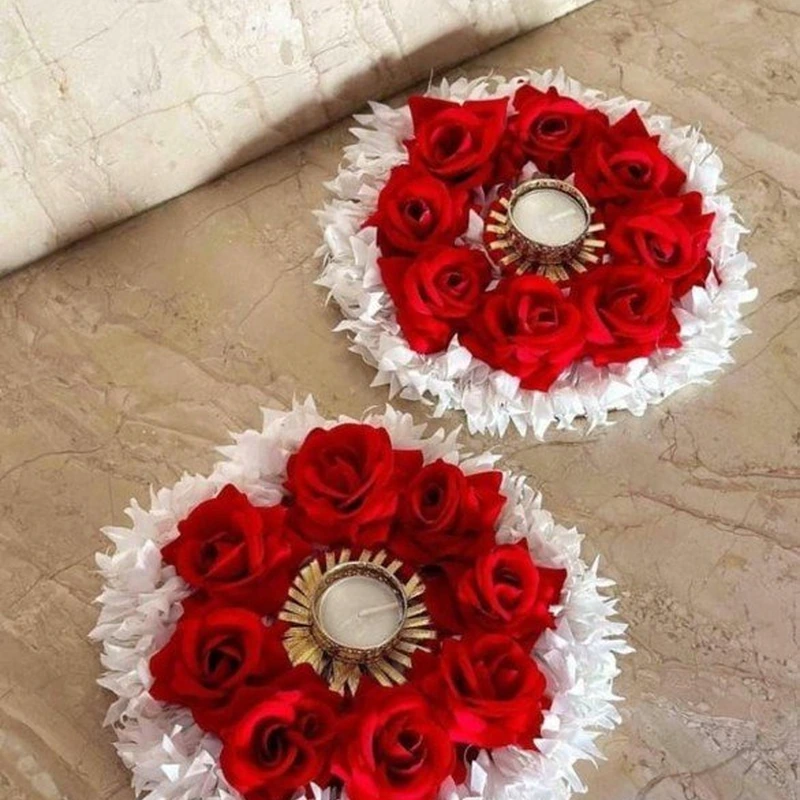 Set of 2 Red & White Floral T-Lights